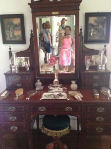 Lady's dressing table